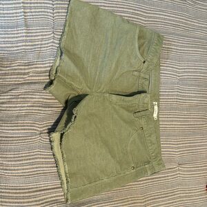 Carve design shorts